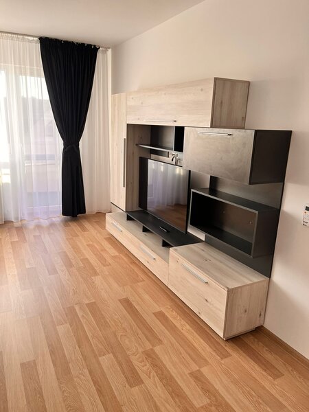 Popesti Leordeni central, 2023, centrala si parcare,