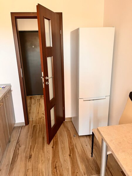 Popesti Leordeni central, 2023, centrala si parcare,